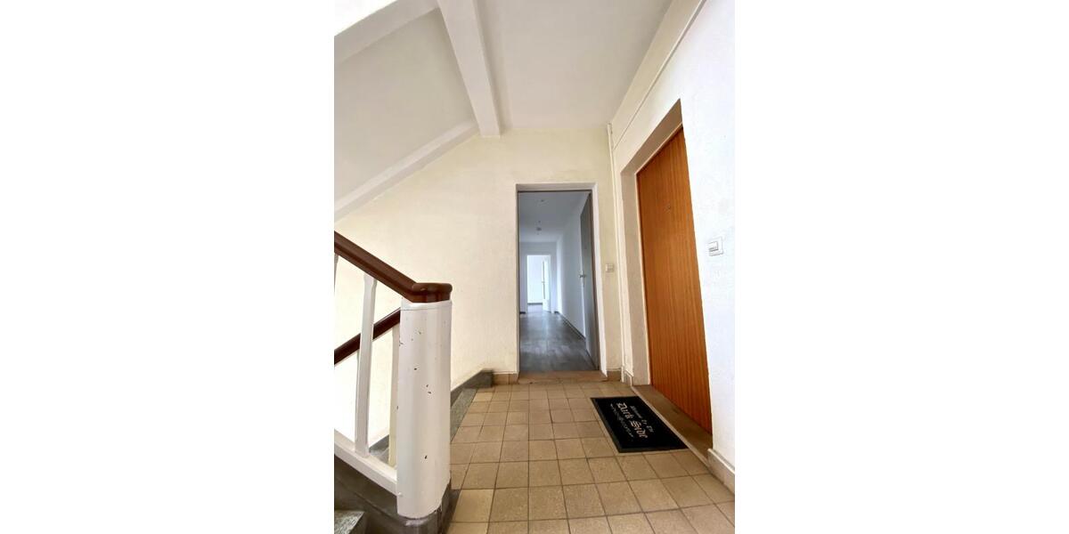 Etagenwohnung Staßfurt - 2 Zimmer, 52 m&sup2;, 312&euro; | Angebot:26493720