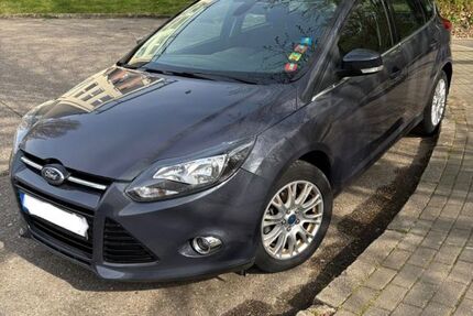 Ford Focus 98.000 km 6.000 &euro; Essen 45279
