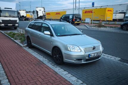 Toyota Avensis 299.000 km 1.799 &euro; Nürnberg 90431
