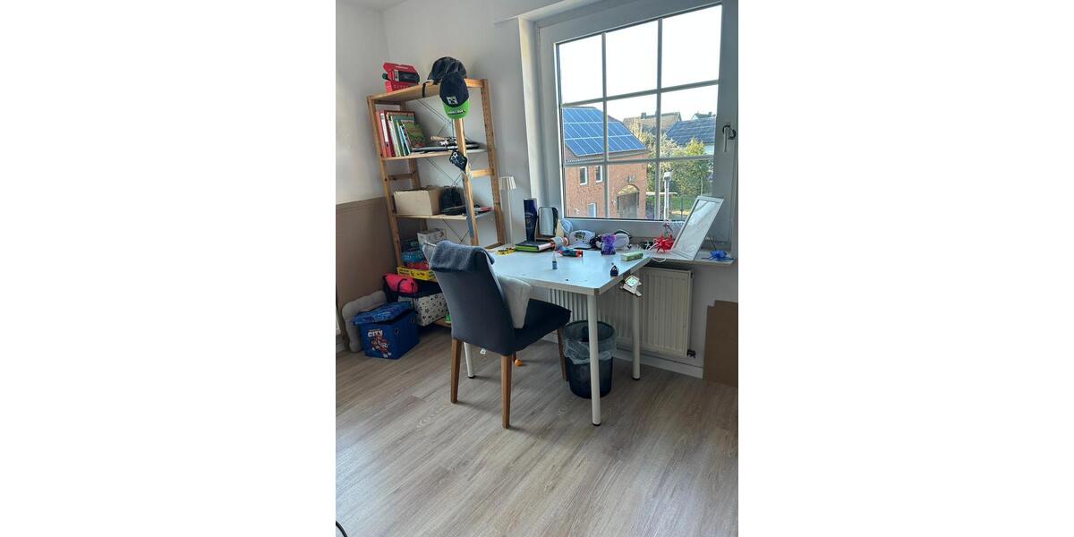 Doppelhaushälfte Erwitte - 3 Zimmer, 140 m&sup2;, 1.150&euro; | Angebot:26069225