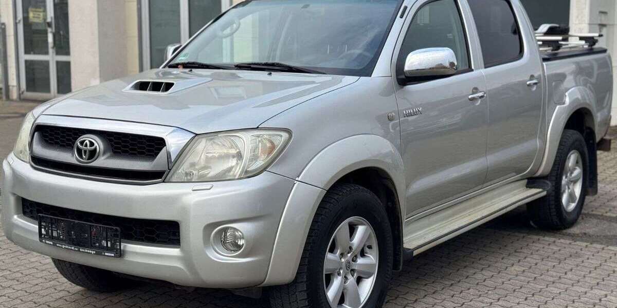 Toyota Hilux 274.500 km 16.950 &euro; Göttingen 37077