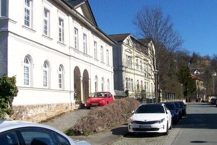 biete schöne Wohnung in Rudolstadt gegen private Pflegeleistung 3 zimmer