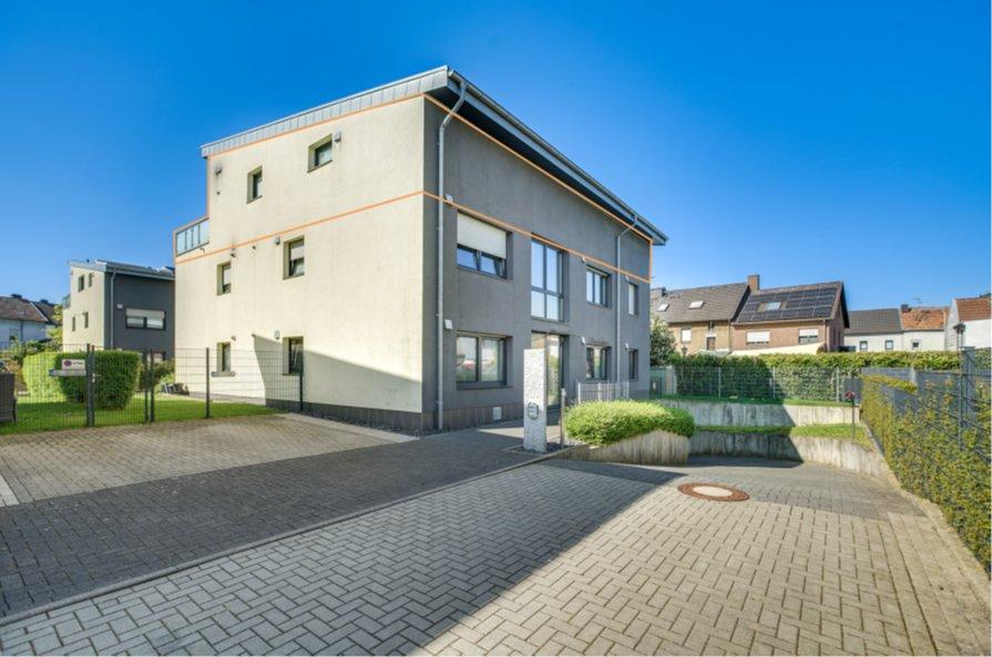 Einfamilienhaus Würselen - 3 Zimmer, 139 m&sup2;, 1.850&euro; | Angebot:26321488