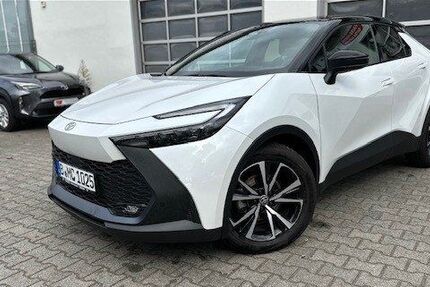 Toyota C-HR 11.000 km 42.930 € Berlin 13403