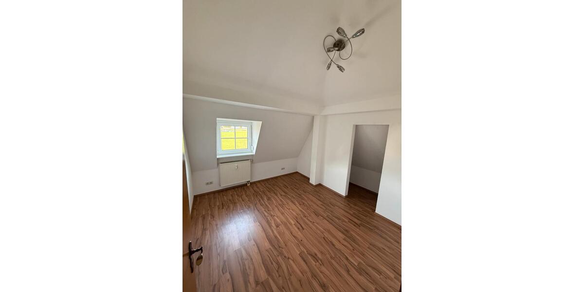 Dachgeschoßwohnung Augsburg Universitätsviertel - 2 Zimmer, 53 m&sup2;, 200.000&euro; | Angebot:25930406