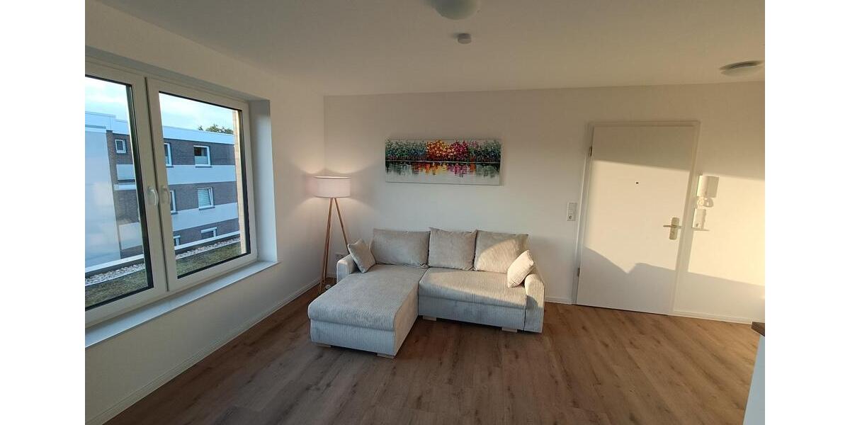 Dachgeschoßwohnung Oldenburg Eversten - 1.5 Zimmer, 38 m&sup2;, 720&euro; | Angebot:26403810