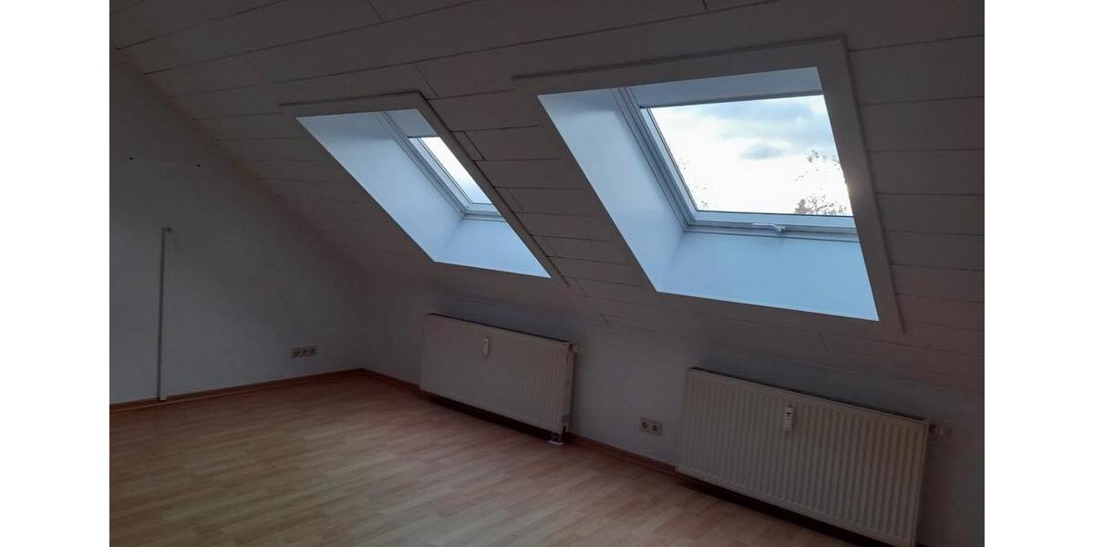 Dachgeschoßwohnung Drei Gleichen - 1 Zimmer, 44 m&sup2;, 29.900&euro; | Angebot:23190985