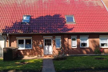 Haus Brüsewitz - 5 Zimmer, 175 m&sup2;, 350.000&euro; | Angebot:27146954