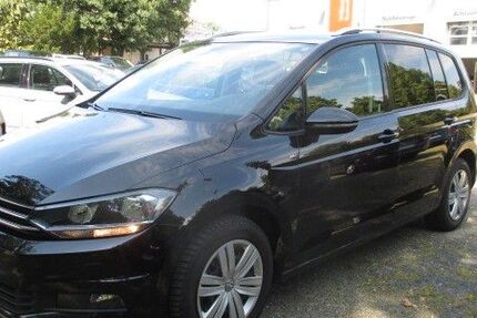 VW Touran 142.000 km 17.480 &euro; Oyten 28876