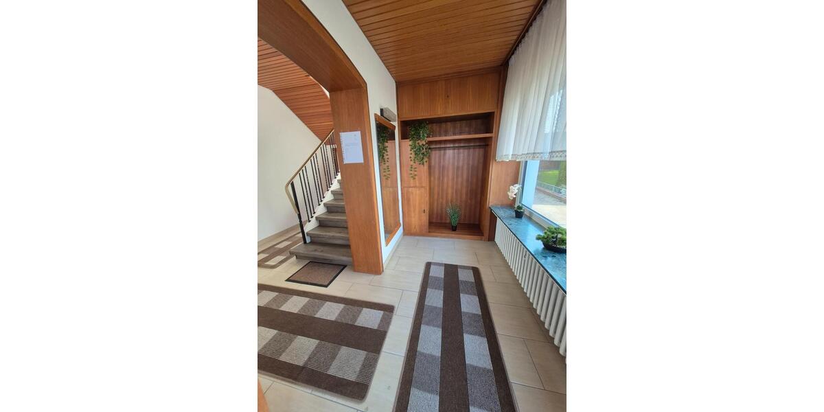 Etagenwohnung Bünde - 3 Zimmer, 90 m&sup2;, 895&euro; | Angebot:26323589