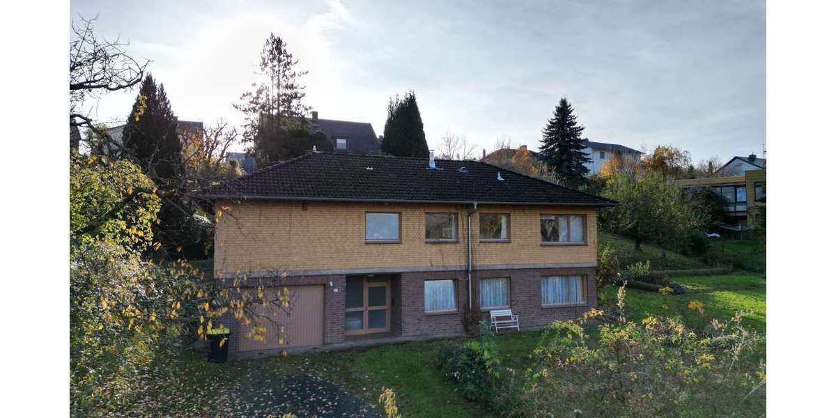 Haus zum Kaufen in Witzenhausen 245.000 € 180 m² 8 zimmer