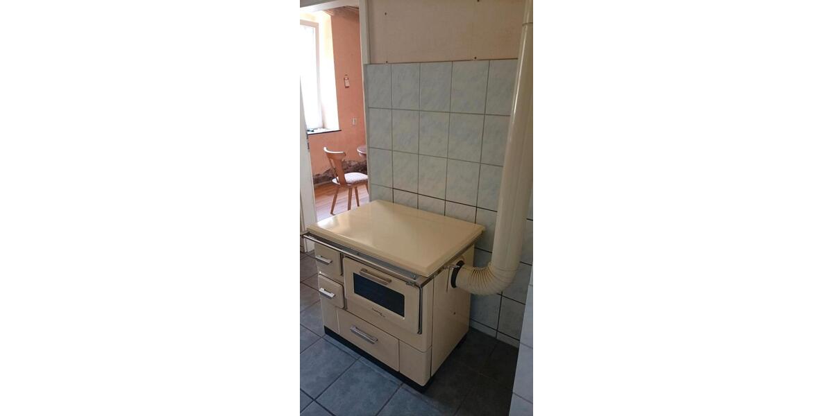Einfamilienhaus Wadern - 5 Zimmer, 94 m&sup2;, 69.000&euro; | Angebot:27010156