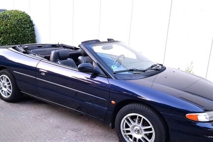 Chrysler Stratus 148.517 km 8.995 &euro; Köln 51107