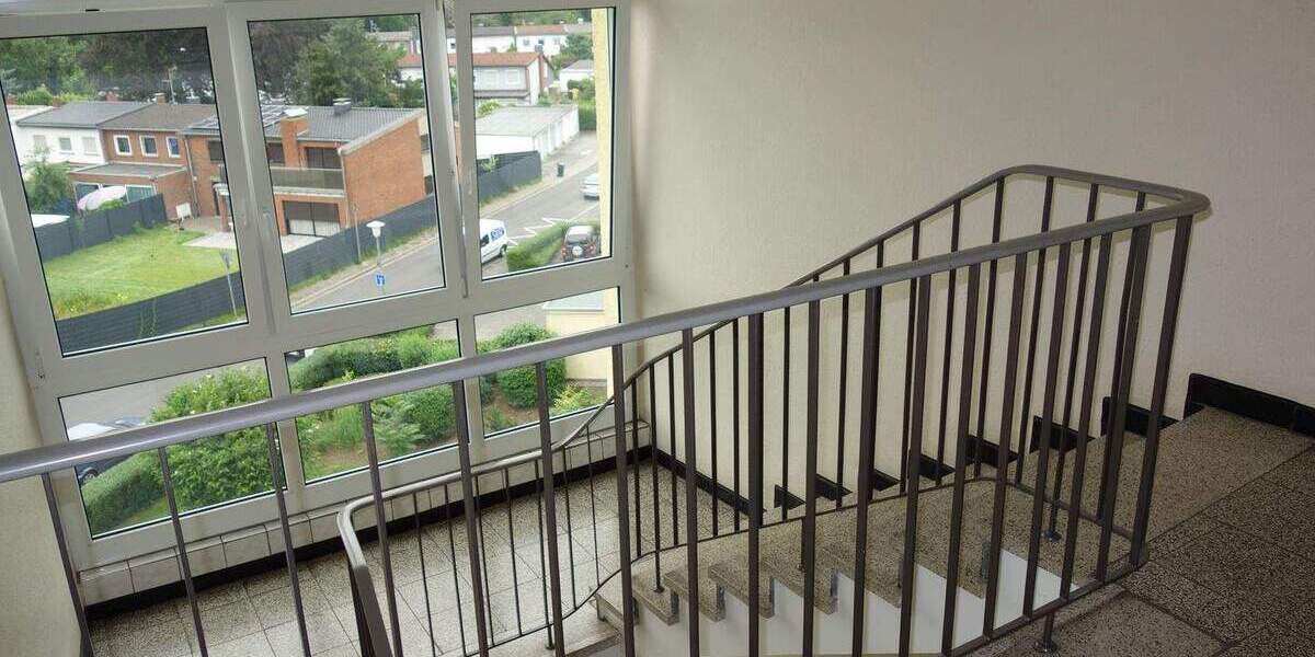 Etagenwohnung Neuss Vogelsang - 2 Zimmer, 50 m&sup2;, 175.000&euro; | Angebot:24820785