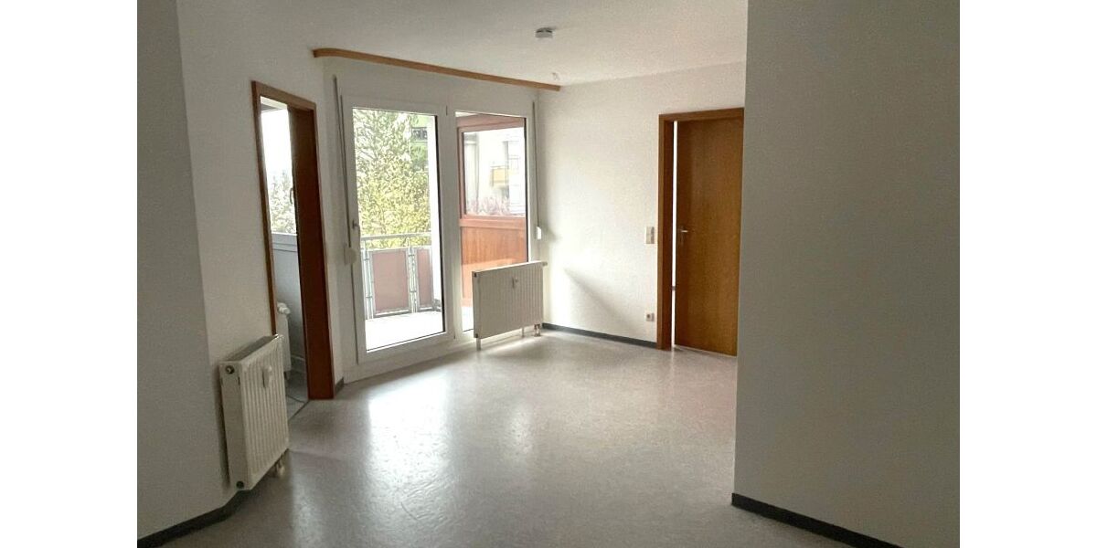Provisionsfrei* 2 Zimmer OG Wohnung mit Balkon,TG Stellplatz und Aufzug bezugsfrei - Etagenwohnung Plochingen | Angebot:26827677