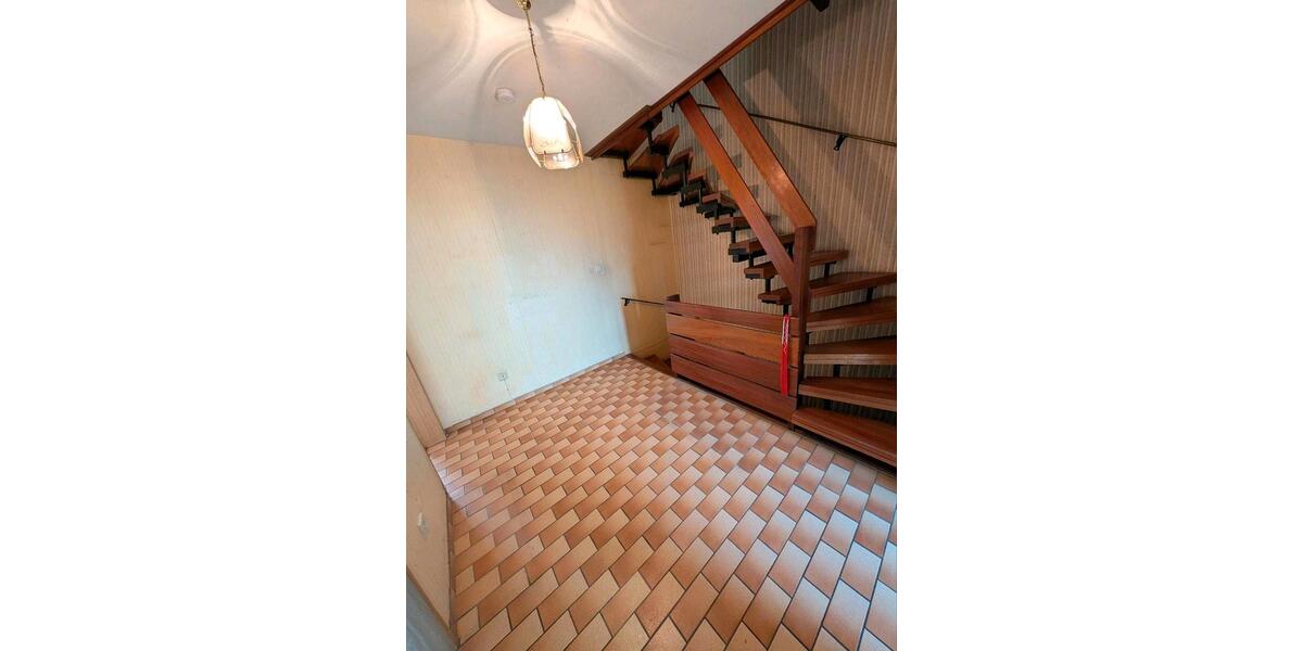 Reihenhaus Biessenhofen - 6.5 Zimmer, 142 m&sup2;, 425.000&euro; | Angebot:26340809