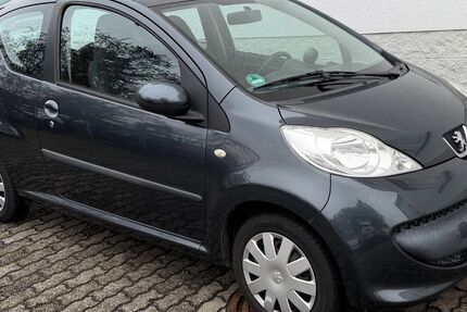 Peugeot 107 72.000 km 2.500 &euro; Alsbach 64665