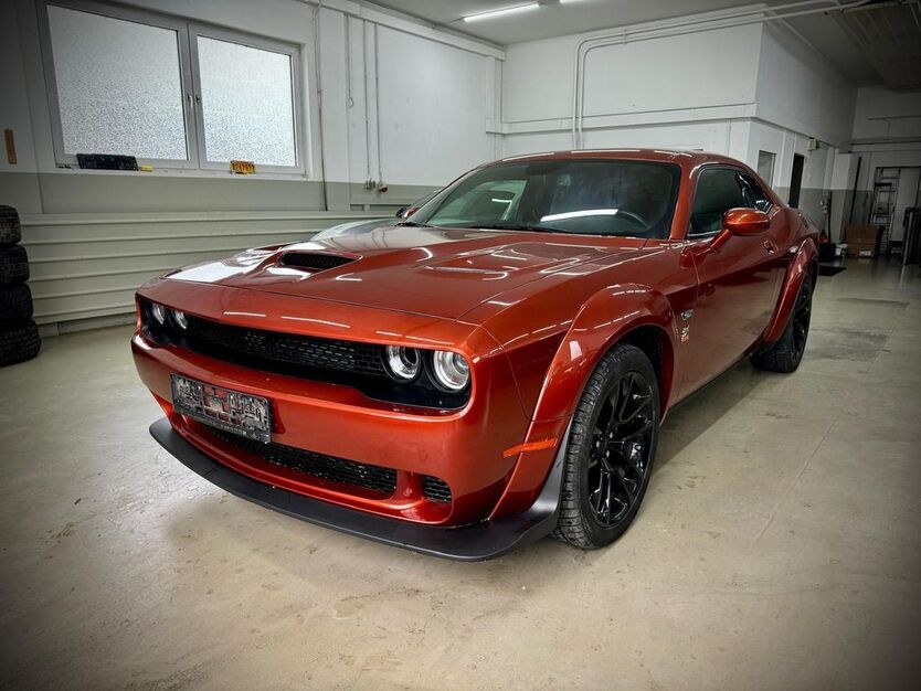 Dodge Challenger 30.200 km 38.491 € Driedorf 35759