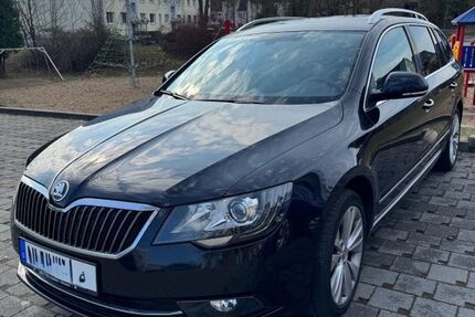 Skoda Superb 214.400 km 8.080 &euro; Boltenhagen 23946