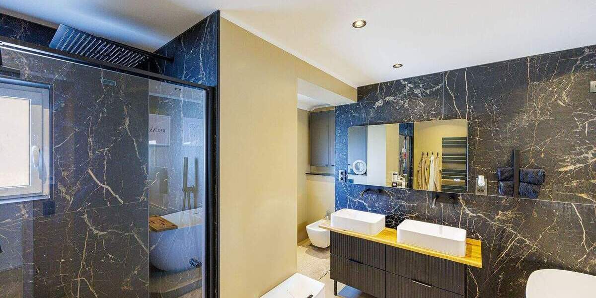 Mehrfamilienhaus, Wohnhaus Markgröningen - 8 Zimmer, 223 m&sup2;, 825.000&euro; | Angebot:25820626