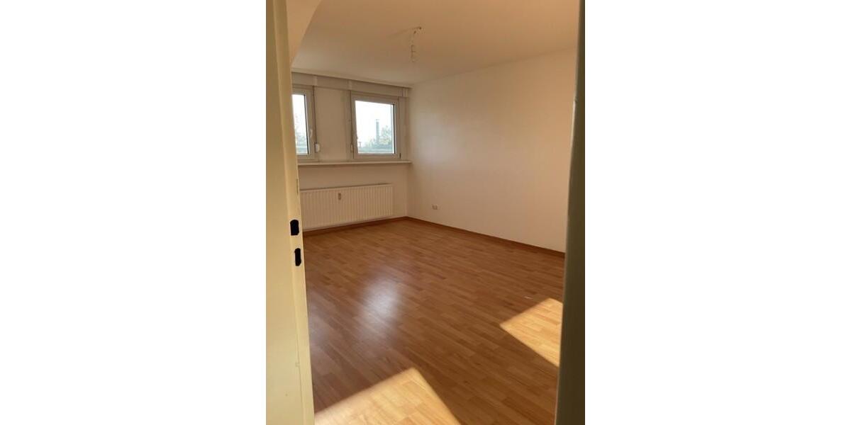 Dachgeschoßwohnung Mannheim Almenhof - 3 Zimmer, 86 m&sup2;, 938&euro; | Angebot:26335386