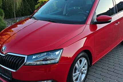 Skoda Fabia 35.300 km 14.960 € Bad-Sassendorf 59505