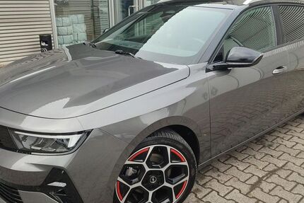Opel Astra 35.700 km 22.880 € Brandenburg an der Havel 14772