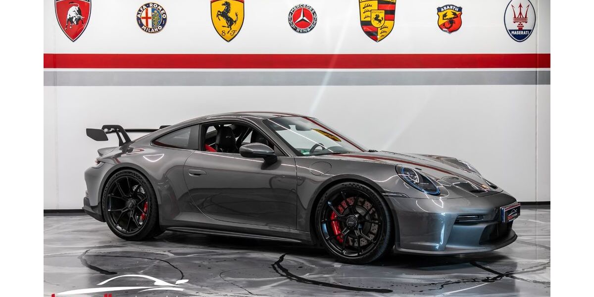 Porsche 992 13.900 km 181.990 &euro; Pastetten (nähe München) 85669