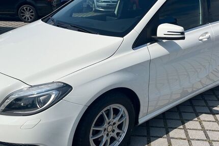 Mercedes-Benz B 180 101.000 km 10.500 &euro; Kodersdorf 02923