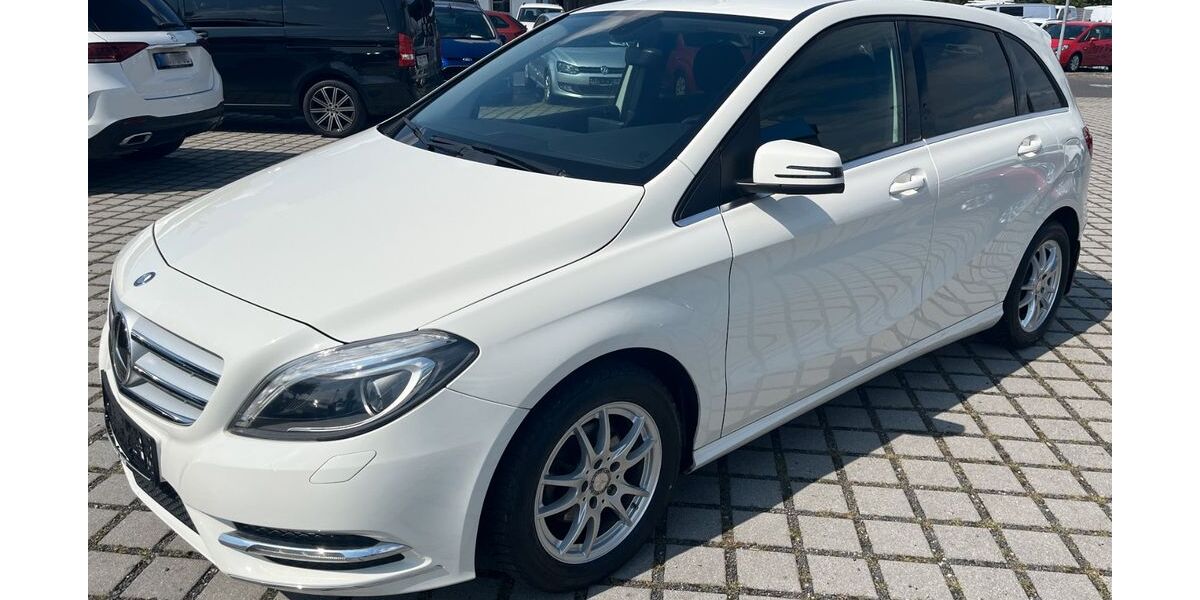 Mercedes-Benz B 180 101.000 km 10.500 &euro; Kodersdorf 02923