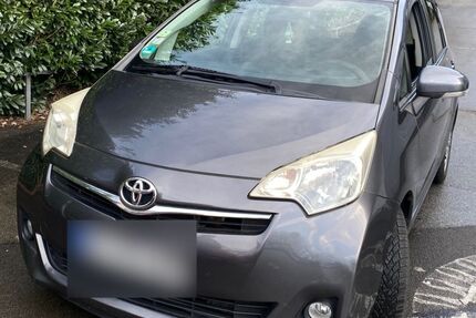 Toyota Verso-S 204.665 km 4.199 &euro; Wermelskirchen 42929
