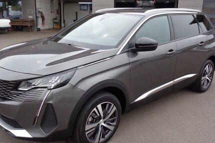 Peugeot 5008 16.000 km 21.999 &euro; Lebach 66822