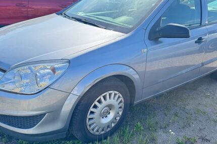 Opel Astra 79.000 km 1.700 &euro; Chemnitz 09228