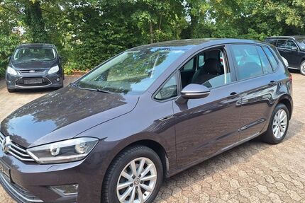 VW Golf 136.000 km 9.450 &euro; Bremerhaven 27576