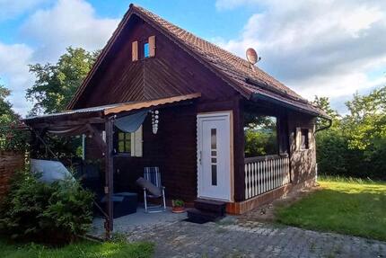 alleinstehende, kleines Holz Haus 2 zimmer