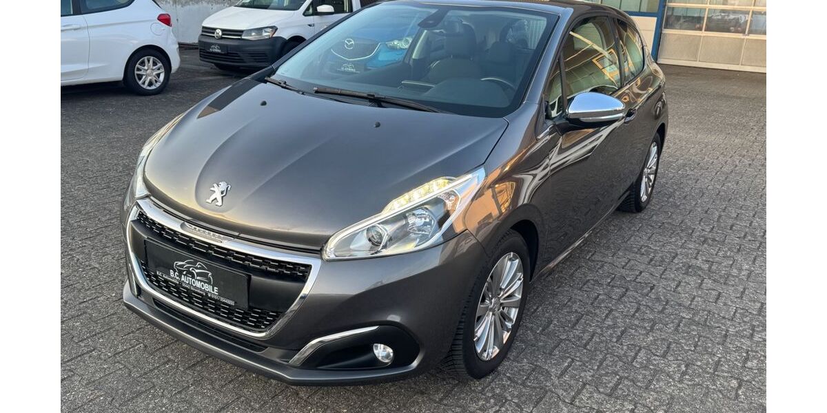 Peugeot 208 90.500 km 7.990 &euro; Stromberg-Warmsroth 55442
