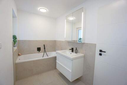 Haus Fürth Stadeln - 5 Zimmer, 118 m&sup2;, 649.000&euro; | Angebot:25211745