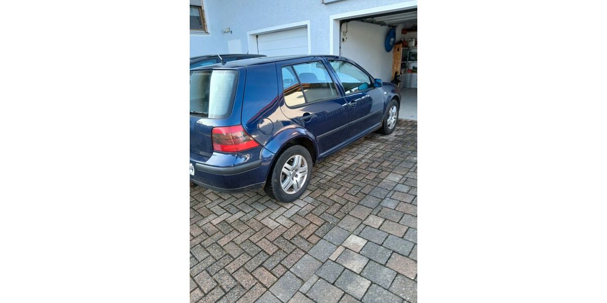 VW Golf 178.000 km 700 &euro; Michelsneukirchen 93185