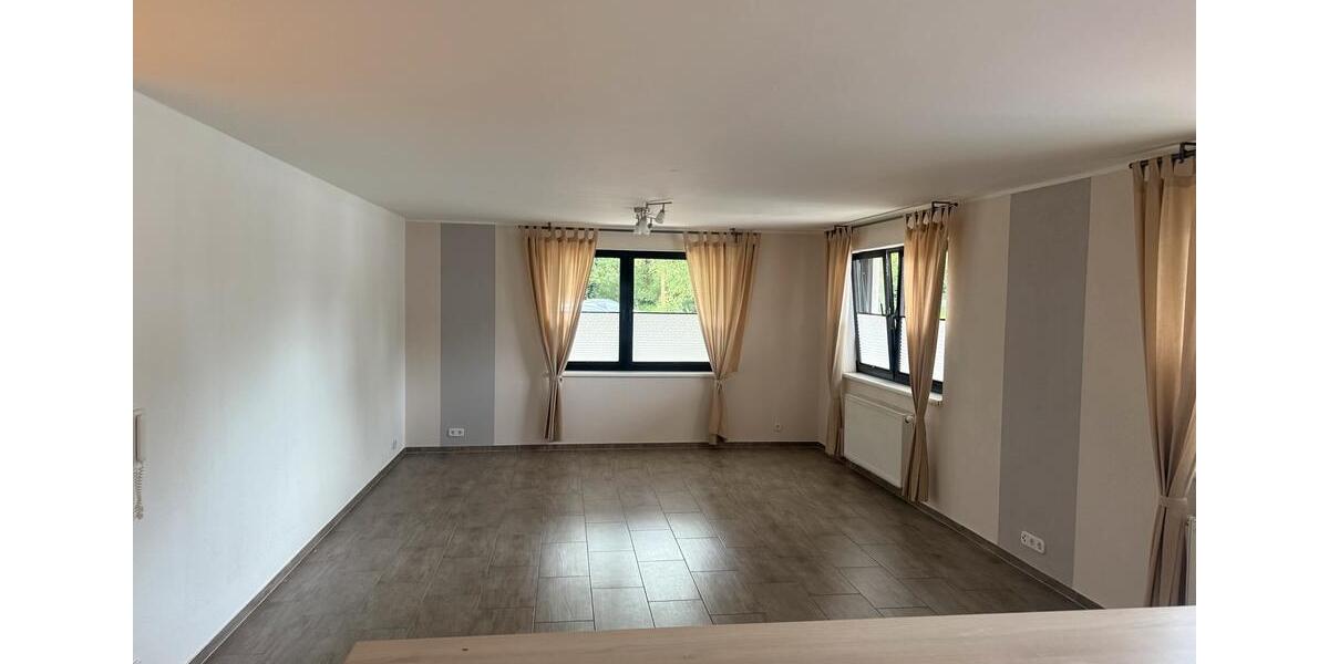 Erdgeschoßwohnung Pronsfeld - 3 Zimmer, 95 m&sup2;, 700&euro; | Angebot:25405583