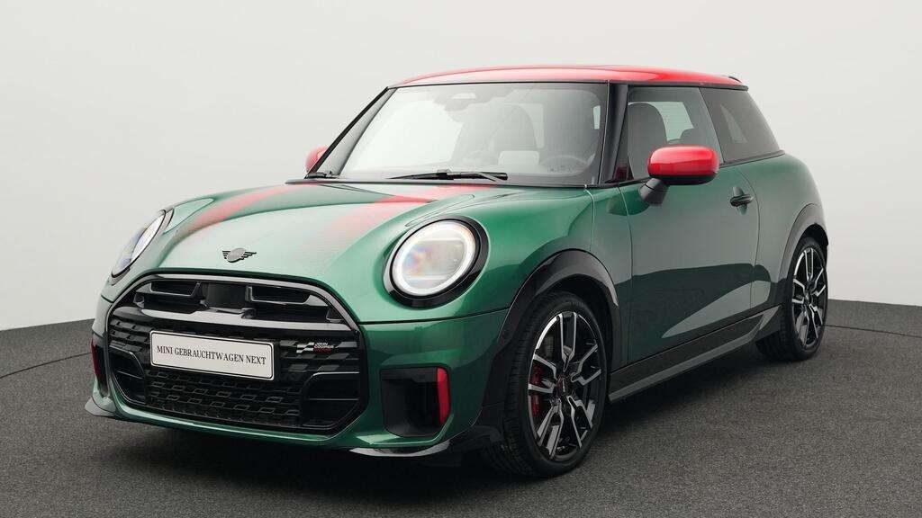 Mini John Cooper Works 7.830 km 36.965 &euro; München 80788