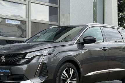 Peugeot 5008 105.515 km 24.890 € Hilden 40721