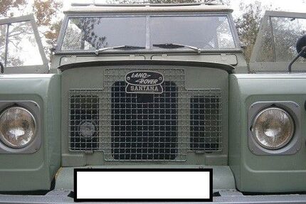 Land Rover Defender 121.000 km 9.800 &euro; Dillingen 66763