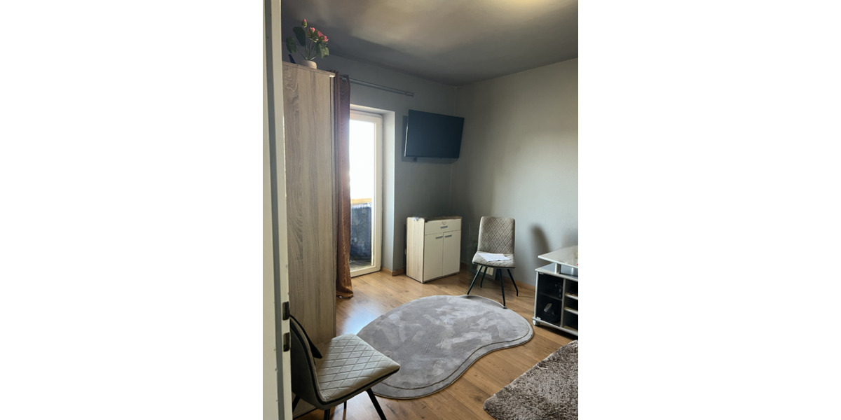 Etagenwohnung Groß-Umstadt Umstadt - 3 Zimmer, 104 m&sup2;, 1.150&euro; | Angebot:25407900