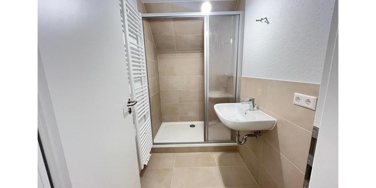 Dachgeschoßwohnung Albstadt - 3 Zimmer, 66 m&sup2;, 640&euro; | Angebot:26058916