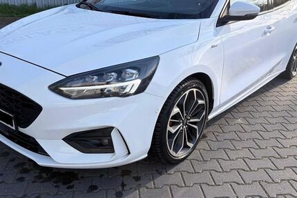 Ford Focus 103.415 km 16.500 &euro; Dunningen 78655