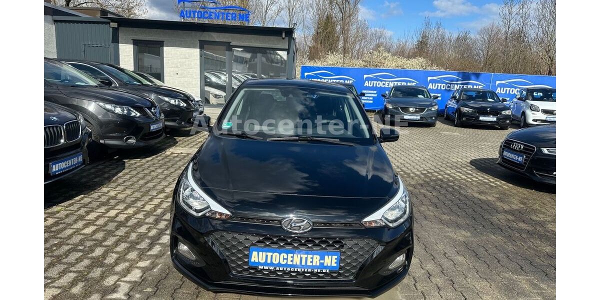 Hyundai i20 88.000 km 8.900 &euro; Kirchheim Unter Teck 73230