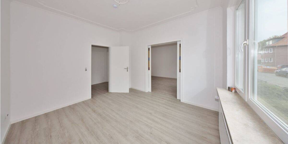 Einfamilienhaus Wilhelmshaven Bant - 7 Zimmer, 171 m&sup2;, 320.000&euro; | Angebot:26834390