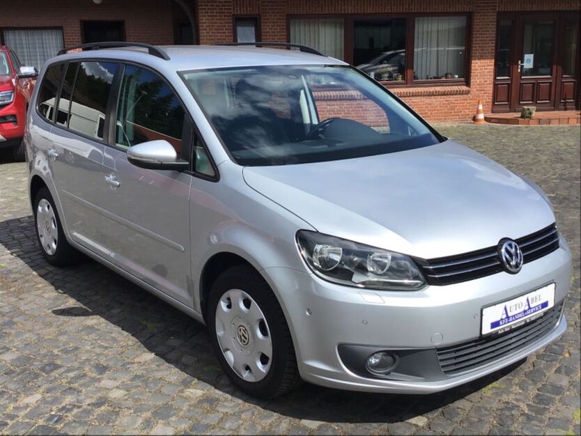 VW Touran 175.000 km 8.650 € Neumünster 24539