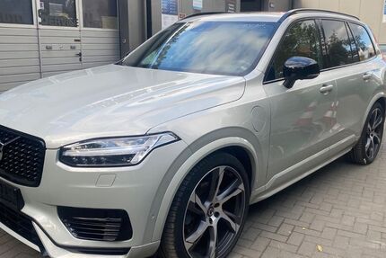 Volvo XC90 55.600 km 51.200 € Berlin 12043