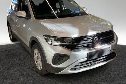 VW T-Cross 2.460 km 24.555 € Hamburg 22761